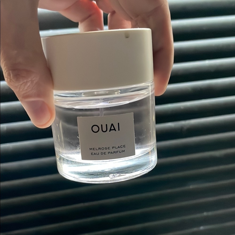 Ouai Malrose place